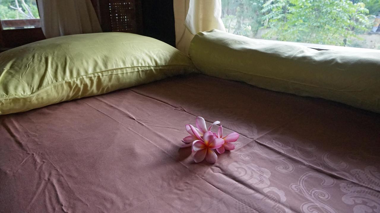 Bale Jukung Bed & Breakfast Tanjung  Luaran gambar